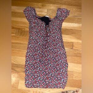 FLORAL BODY CON SIZE SMALL DRESS